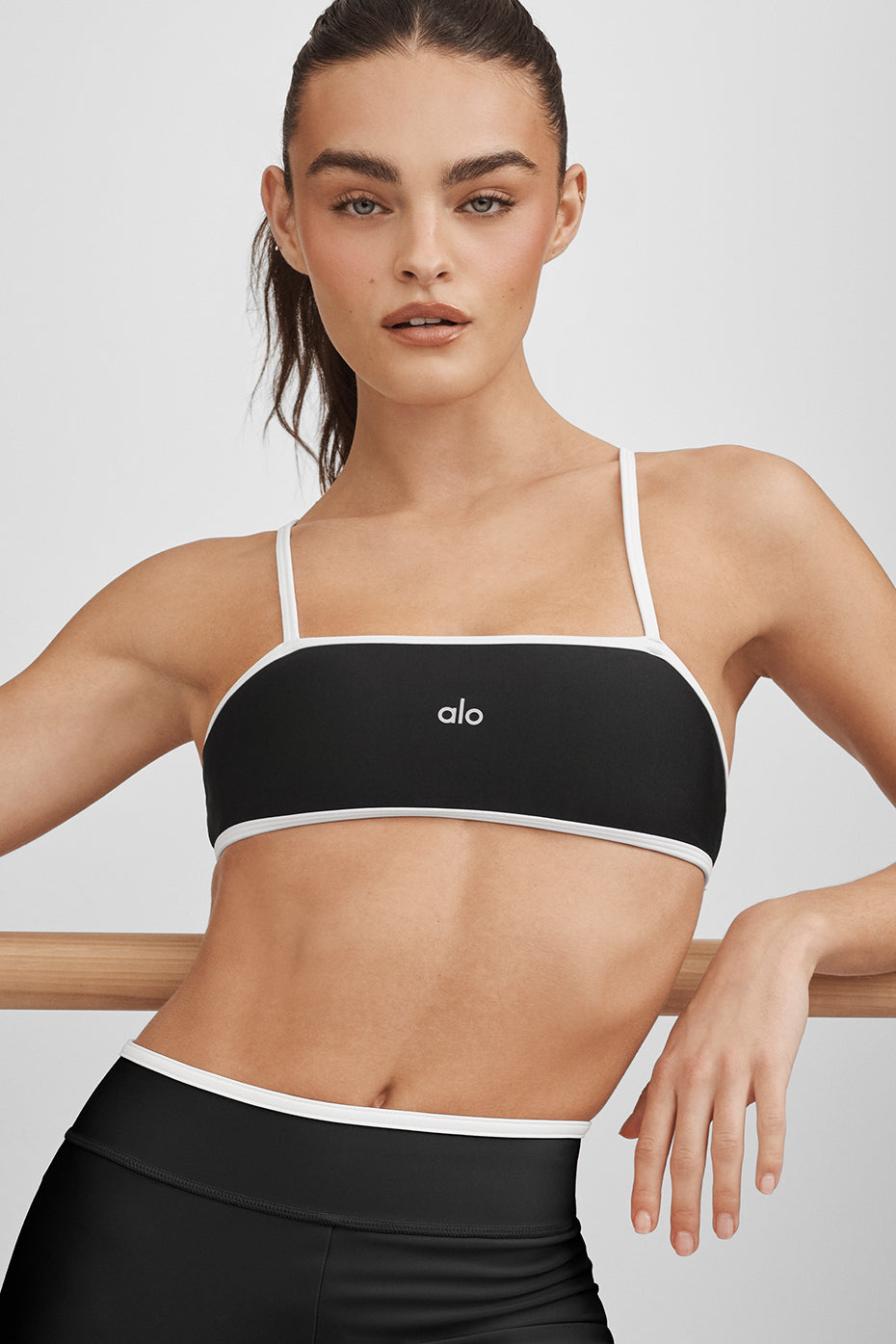 Airlift Charger Bra - Black/White